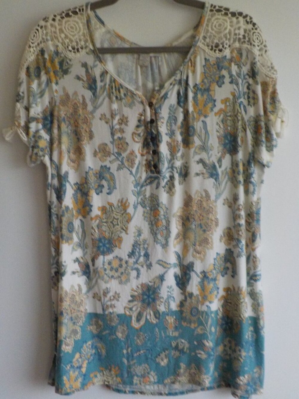 Vintage America Blouse Top - Size X-Large - Short Sleeve Embroidery Floral (772)